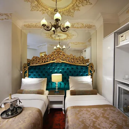 White Monarch Ξενοδοχείο 4*