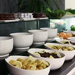 White Monarch Hotel 4*