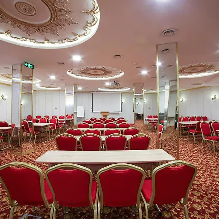 Hotell White Monarch