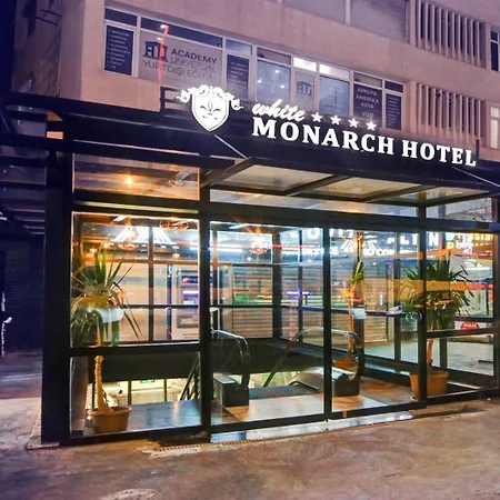 White Monarch ホテル 4*