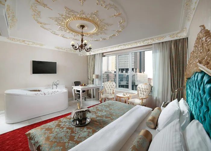 Hotel White Monarch 4*