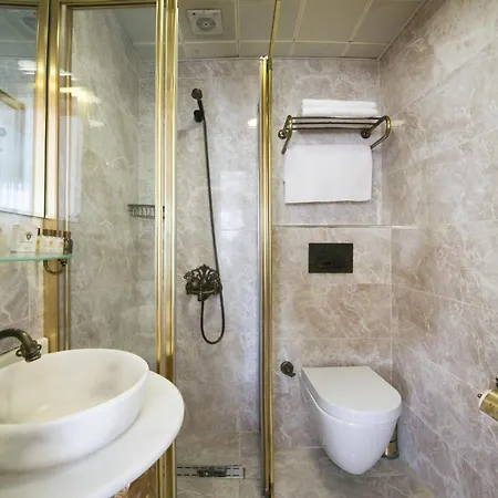 Hotel White Monarch 4*