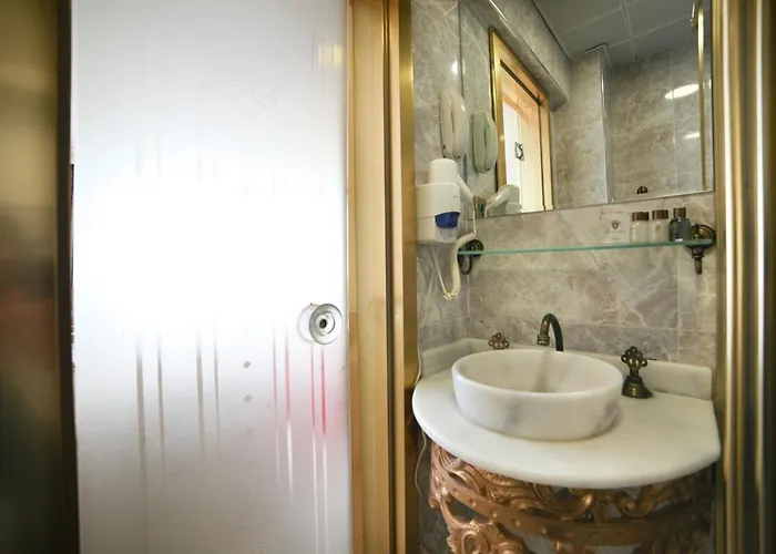 White Monarch Ξενοδοχείο Κωνσταντινούπολη