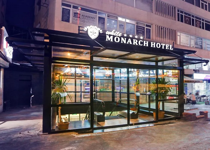 White Monarch Ξενοδοχείο 4*